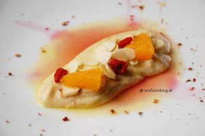 Hirsemandelcreme mit Orangensauce